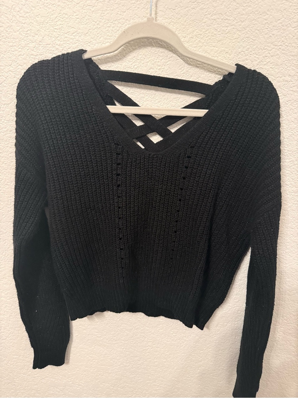 Aeropostale Women’s S Black Cropped Knit Sweater Criss Cross Open Back Long Slee